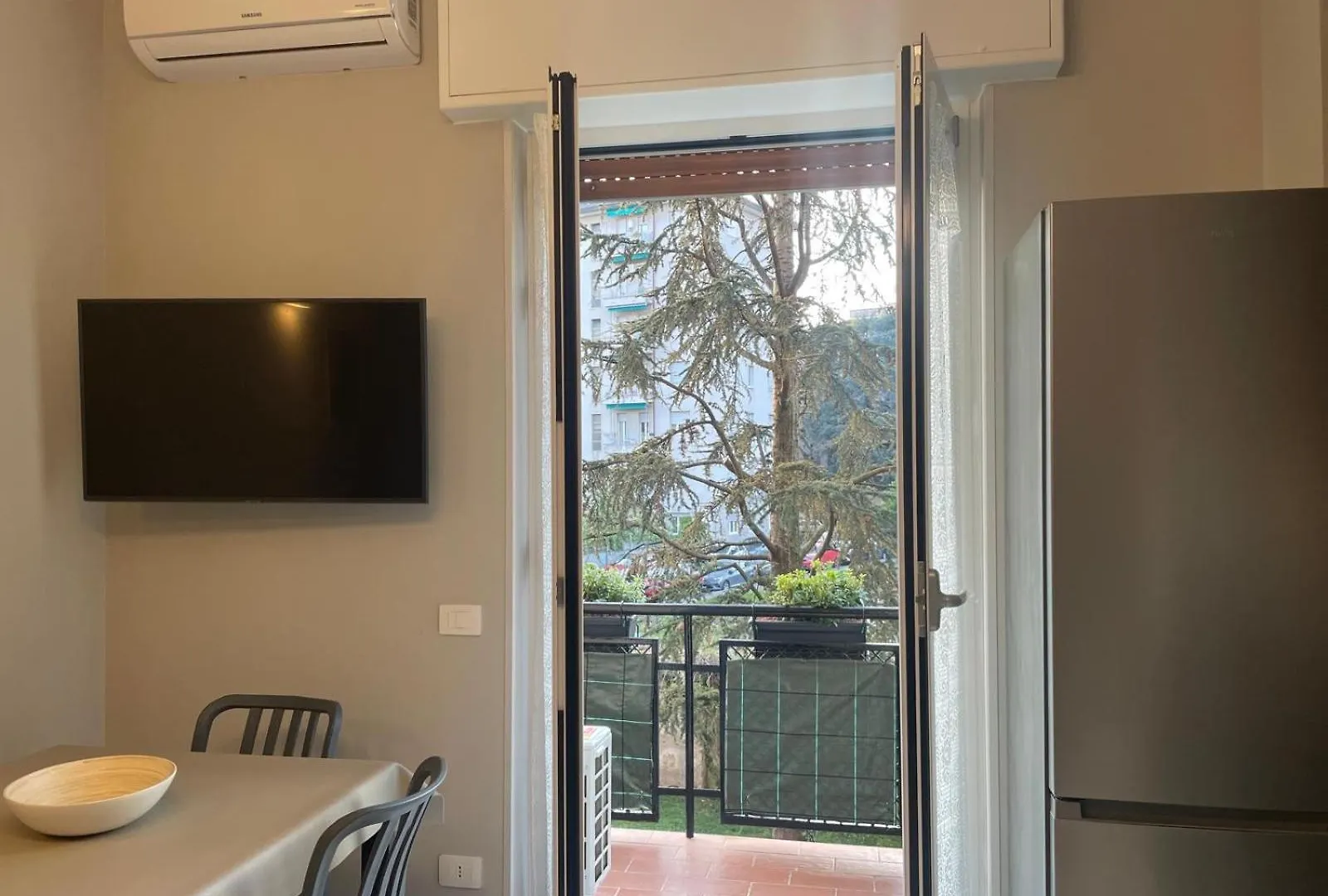 Apartamento Casa30 Monza 0*,